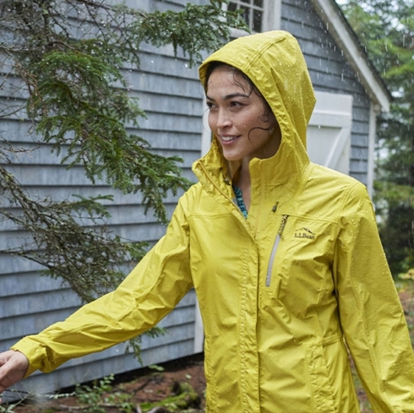 L.L. Bean Jackets & Blazers - L.L.Bean Trail Model Rain Jacket